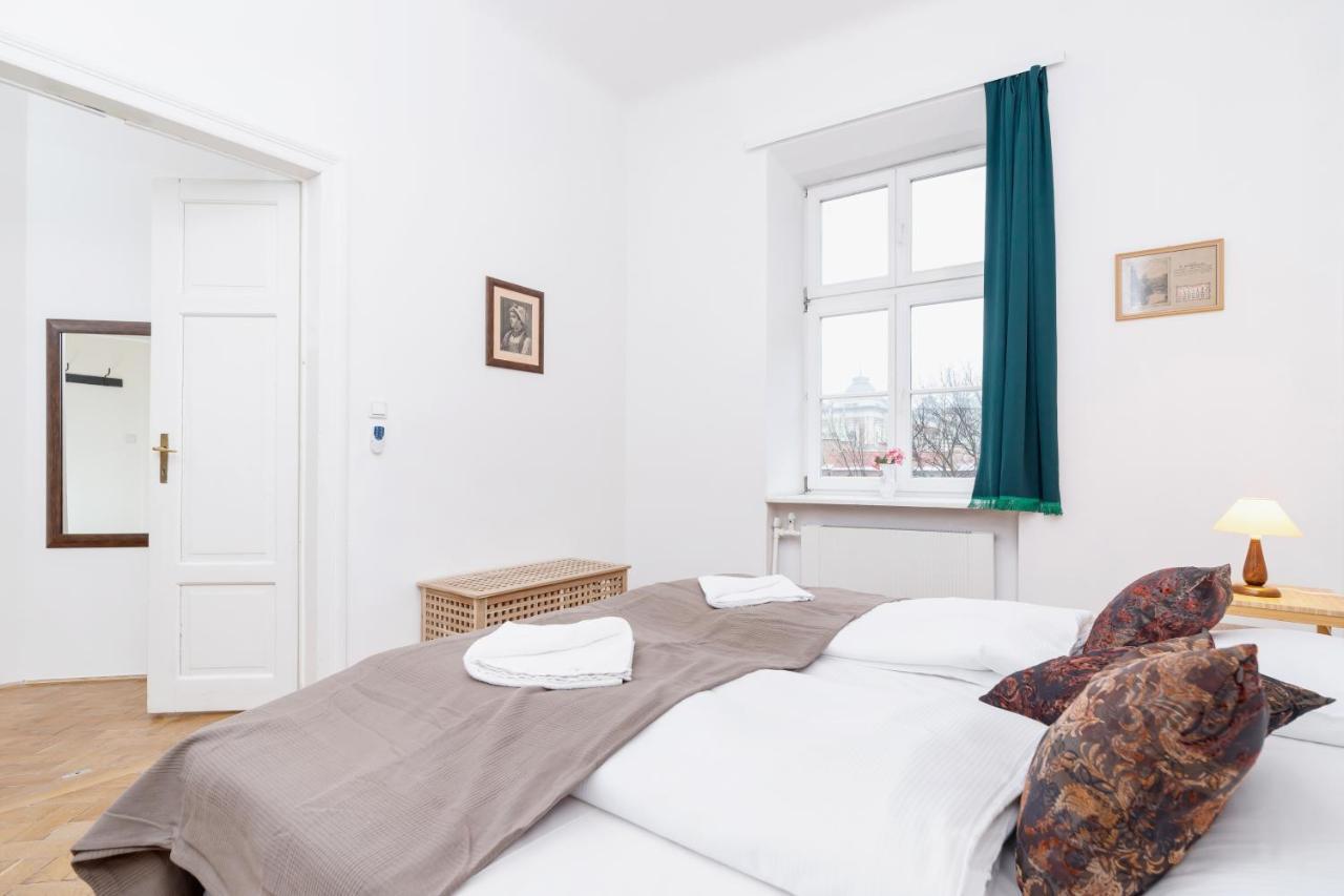 Apartment Pijarska Krakow By Noclegi Renters Екстериор снимка