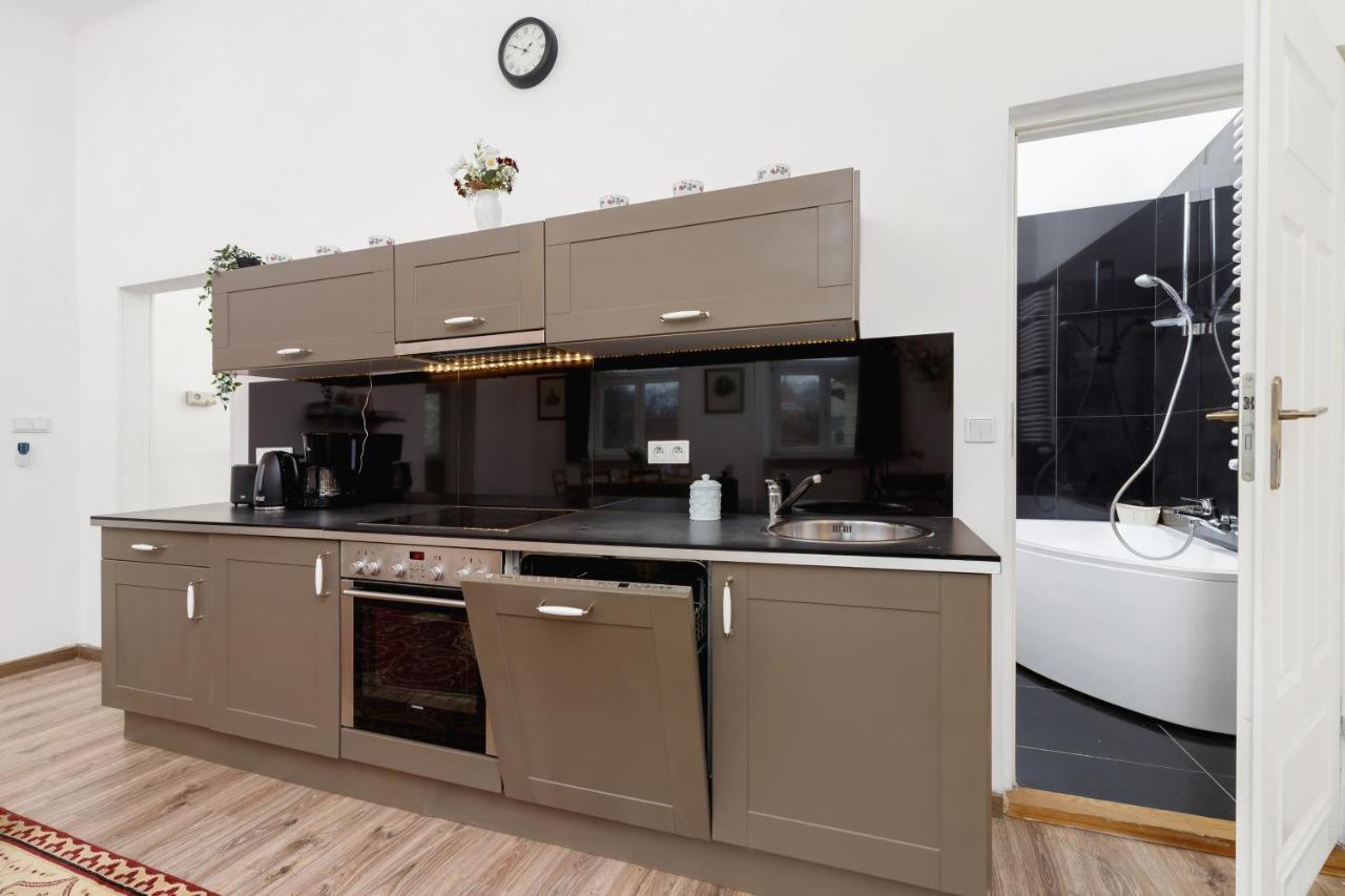 Apartment Pijarska Krakow By Noclegi Renters Екстериор снимка